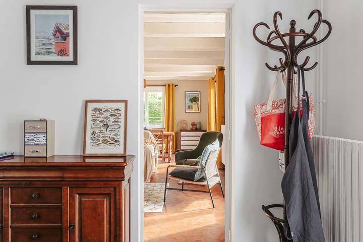 Encantadora Casa con Terraza, Aparcamiento y Comodidad a 10 min de la Playa y el Puerto in Saint-Trojan-les-Bains, Côte de Beauté