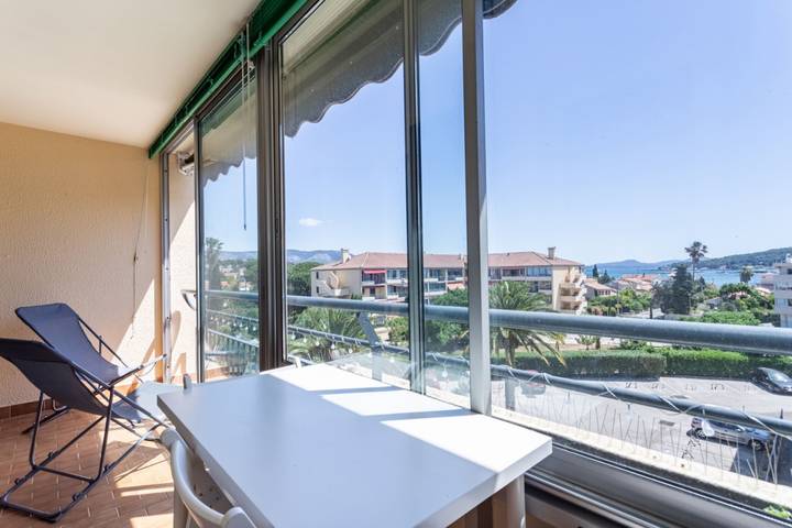 Appartement de vacances pour 4 personnes, avec balcon à La Seyne-sur-Mer