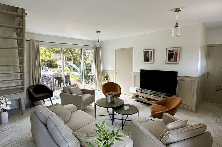 Location de vacances pour 7 personnes, avec jardin dans Plage de Puys