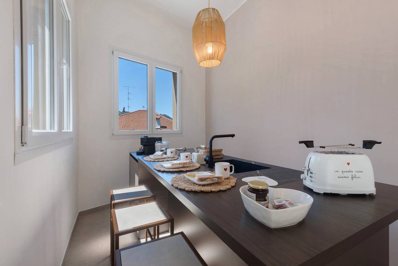 Apartamento entero, Apartamento 'Teresa Suite en Como' con terraza privada, Wi-Fi y aire acondicionado in Como, Provincia de Como