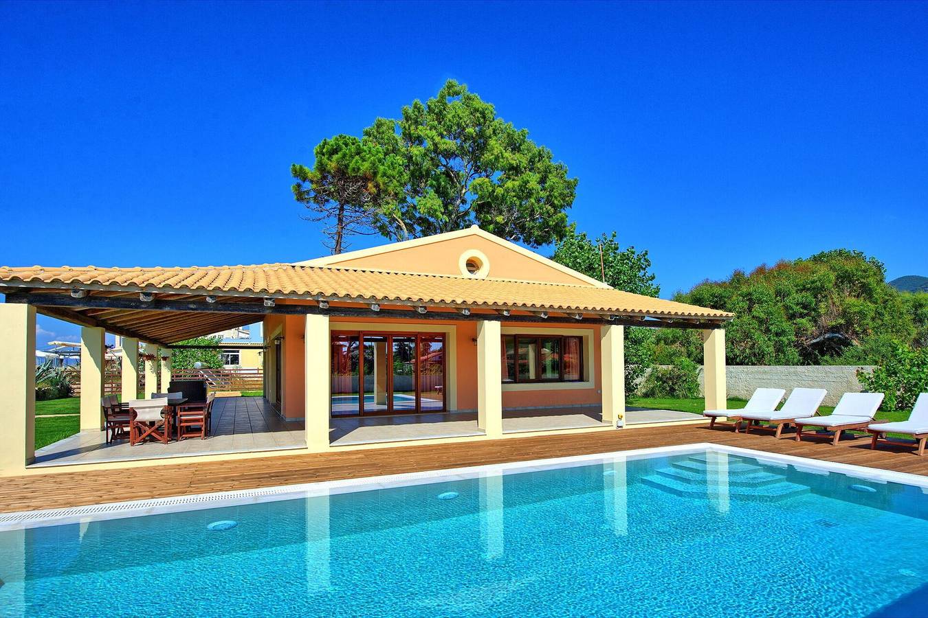 Villa für 6 Personen mit Pool in Acharavi, Korfu