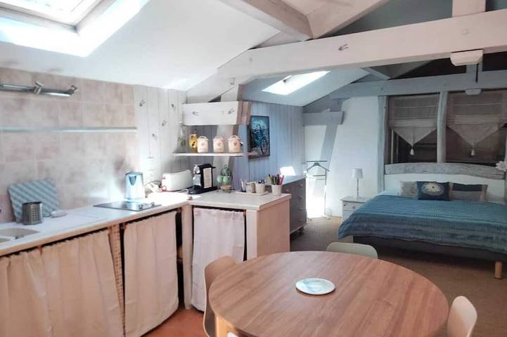 Gîte pour 2 personnes, avec piscine à Saint-Germain-de-Belvès - 2