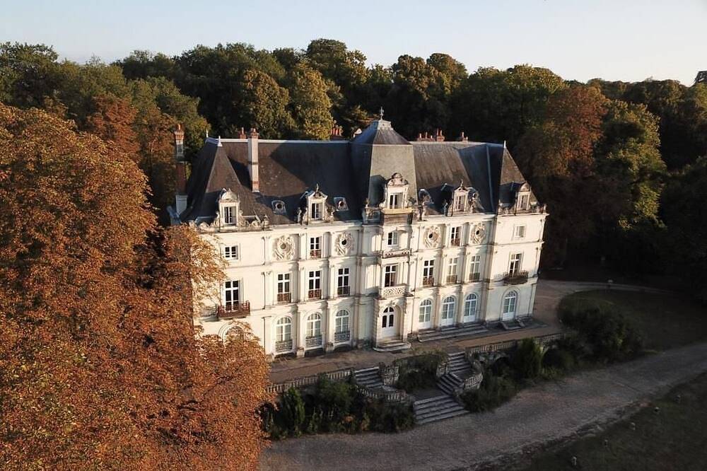 Appartement entier, Le Haut Perché, gîte du château de Saint Gervais (4 personnes) in Saint-Gervais-la-Forêt, Région de Blois