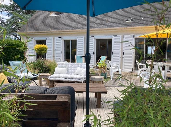 Gîte pour 12 personnes, avec jardin et terrasse