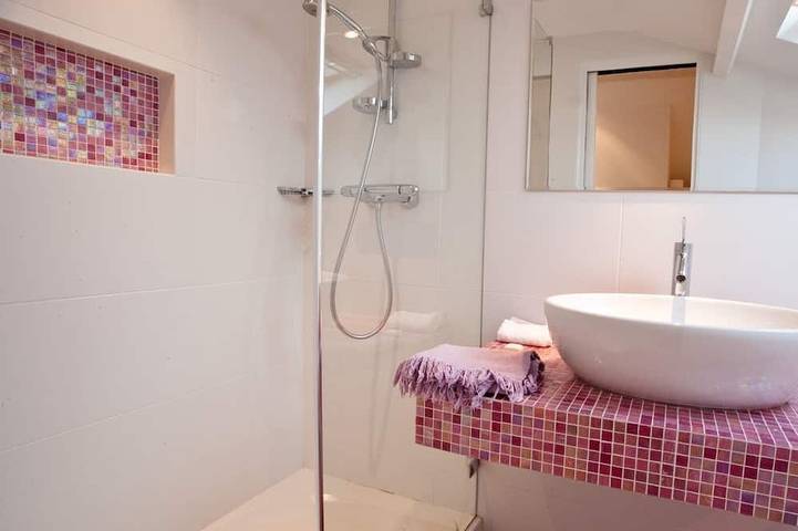Apartamento entero, L’Appt Manoir Triplex-Apartamento-Baño privado in Jurançon, Béarn