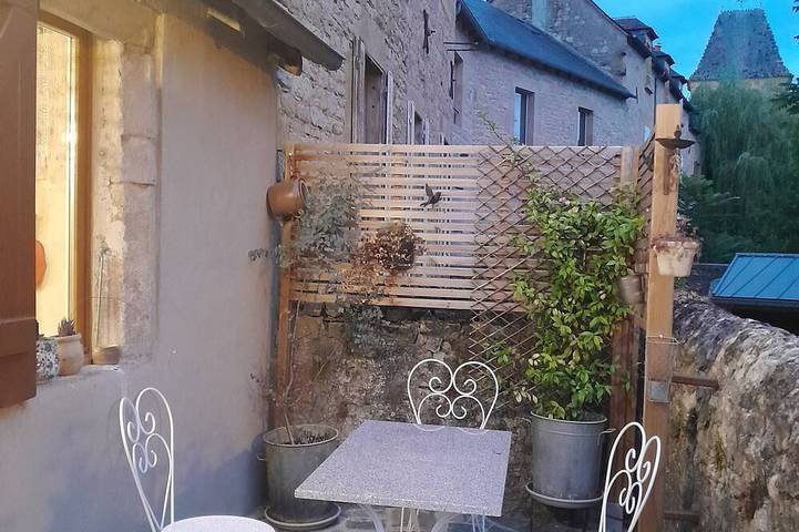 Location de vacances pour 2 personnes, avec terrasse, animaux acceptés à Gaillac-d'Aveyron