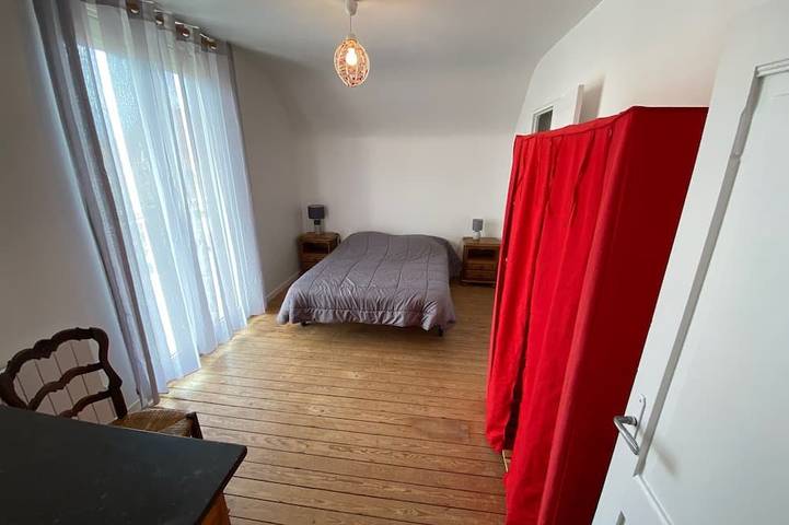 Location de vacances pour 7 personnes, avec balcon dans Plage Riva-Bella - 2