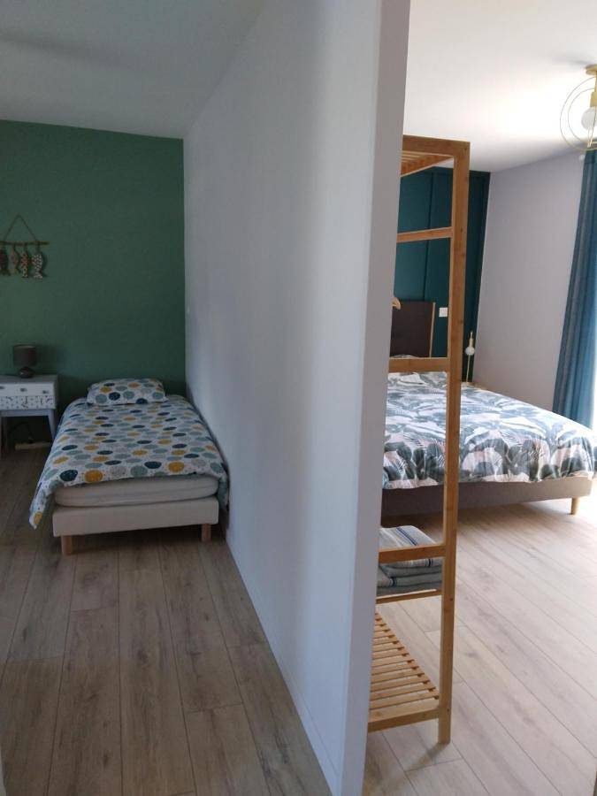 Location de vacances pour 2 personnes, avec jardin à Le Cambout - 3