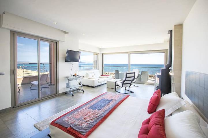 Luxushäusser stil direkt am meer in Playa Son Serra de Marina, Santa Margalida