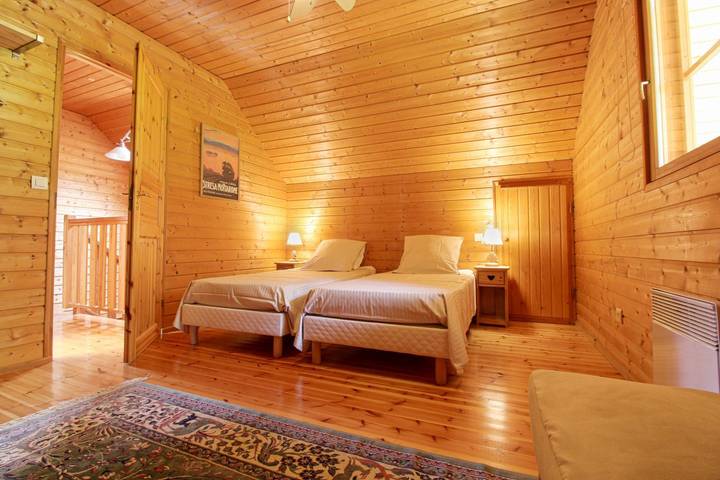 Gîte pour 6 personnes, avec terrasse et jardin à Ger - 4