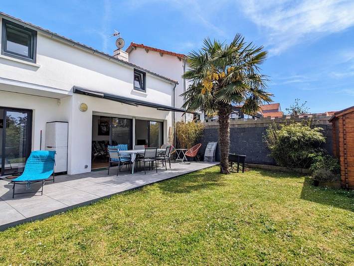 Location de vacances pour 8 personnes, avec jardin dans Gare De Pornic