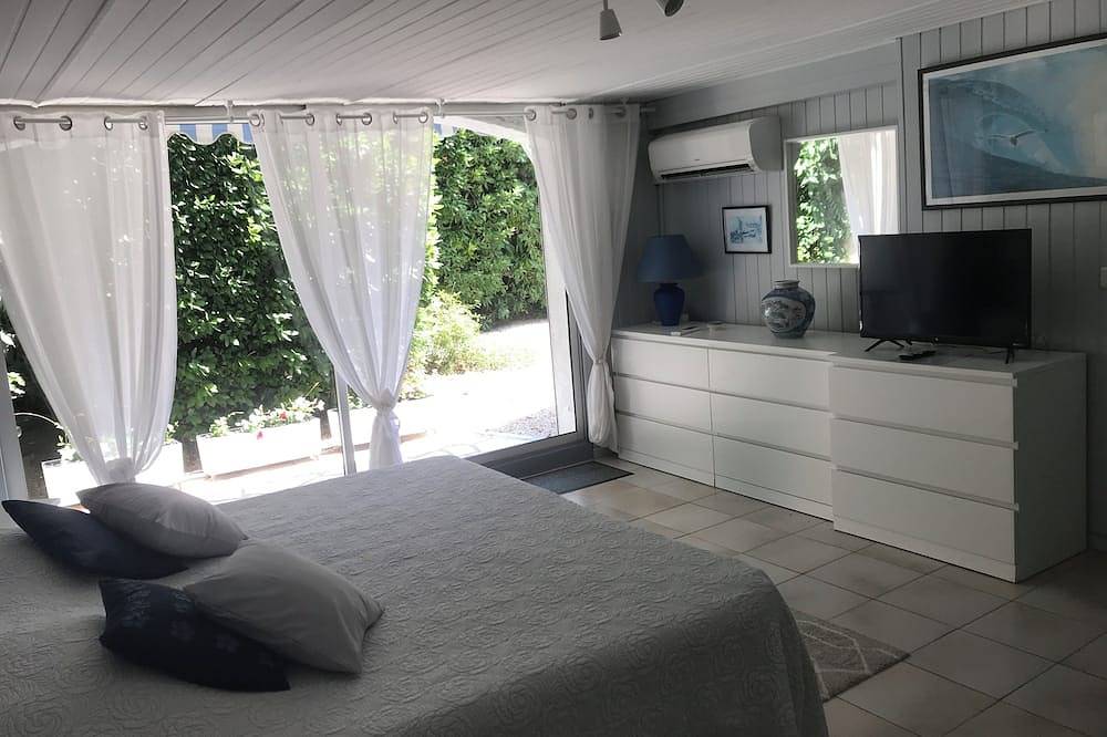 Villa met airconditioning prachtig uitzicht verwarmd privézwembad naast Sttropez in Le Plan-de-la-Tour, Draguignan en omgeving