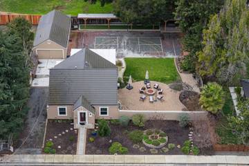 Vacation Rental for 12 Guests in Santa Clara, Silicon Valley, Picture 3