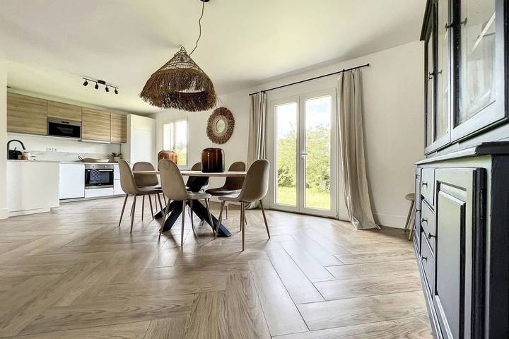 Maison spacieuse à 300m de la plage in Hermanville-sur-Mer, Région de Caen