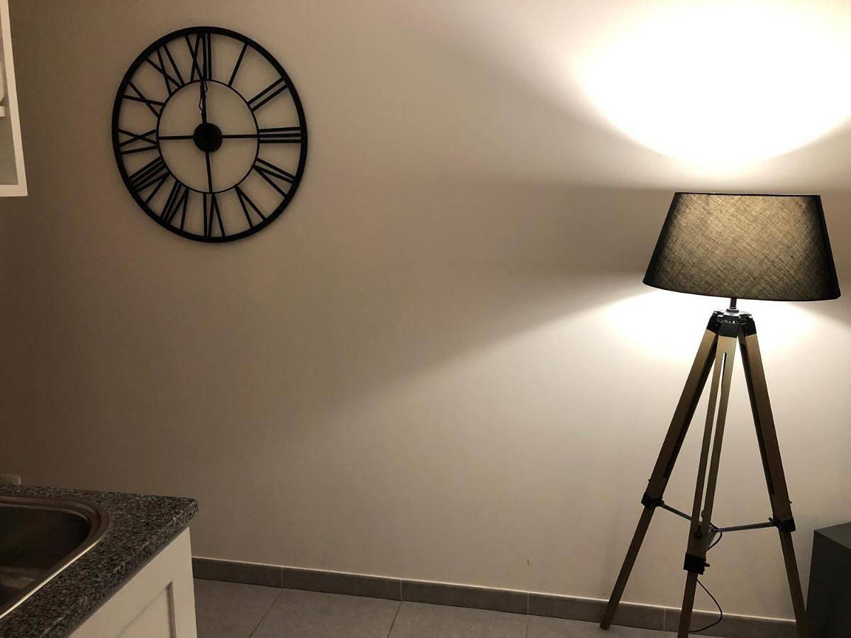 Appartement entier, One-Bedroom Apartment in Mantes-la-Jolie, Yvelines
