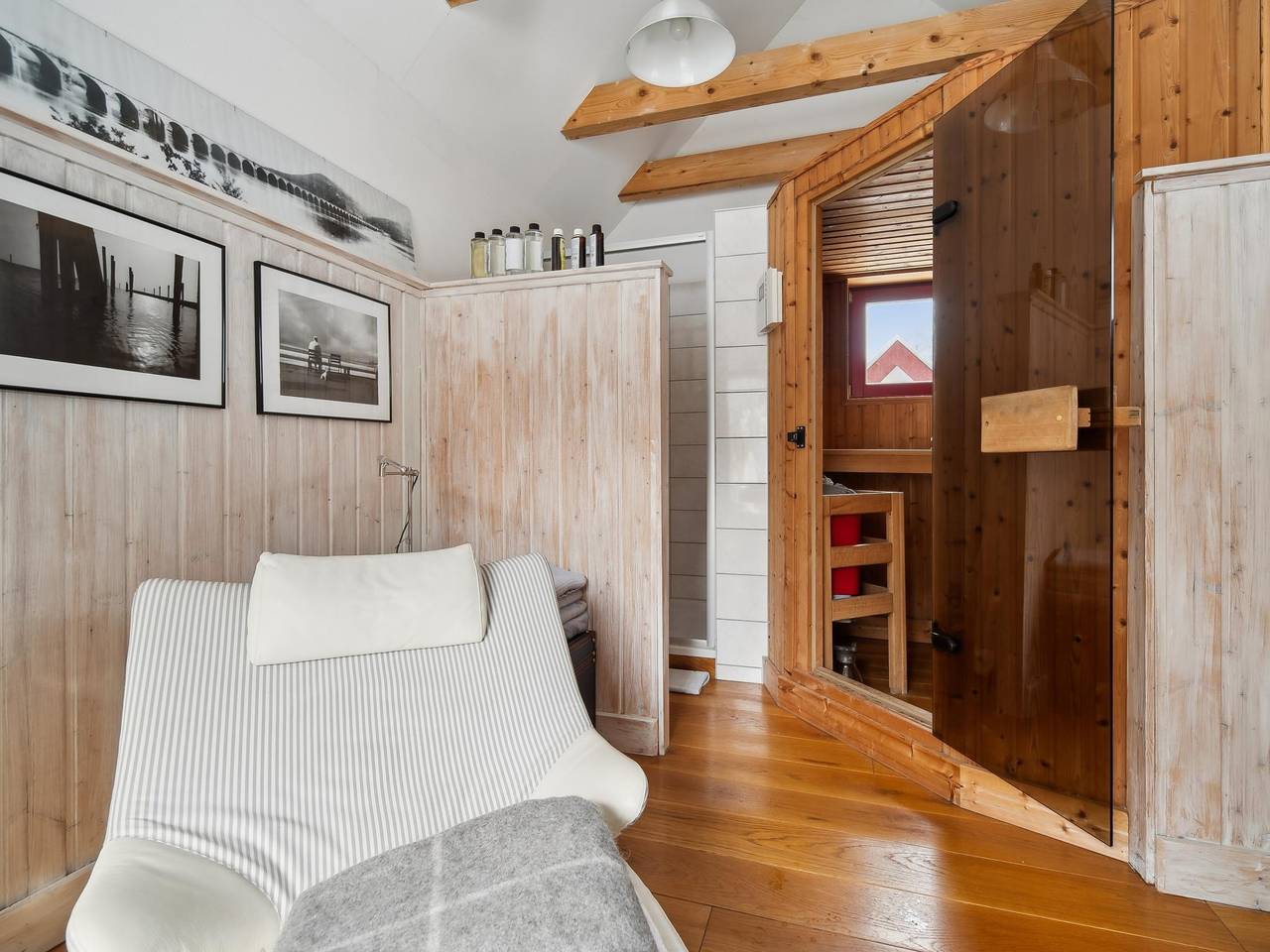 Ganze Wohnung, Ferienwohnung mit Sauna & Café in alter Mühle in Hamma, Heringen/Helme