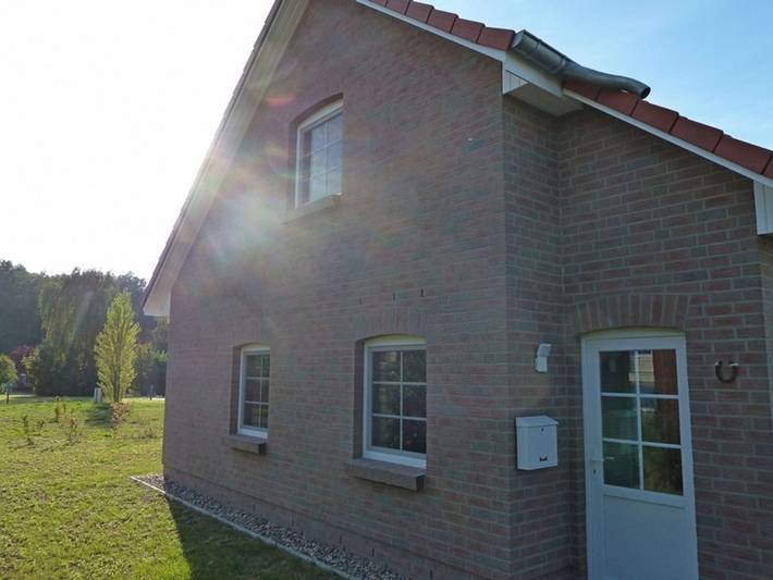 Ferienhaus für 6 Personen, mit Garten und Sauna sowie Seeblick und Terrasse in Sternberger Seenlandschaft - 2