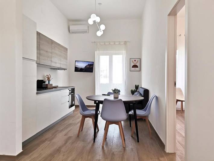 Gîte pour 4 personnes, avec balcon dans Torre a Mare - 2