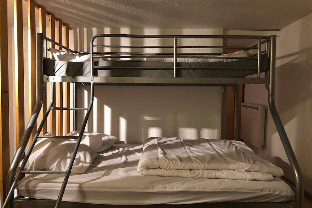 Ganze Wohnung, Apartment La Mongie 1900 3 bedrooms 8 people. in La Mongie, Bagnères-de-Bigorre