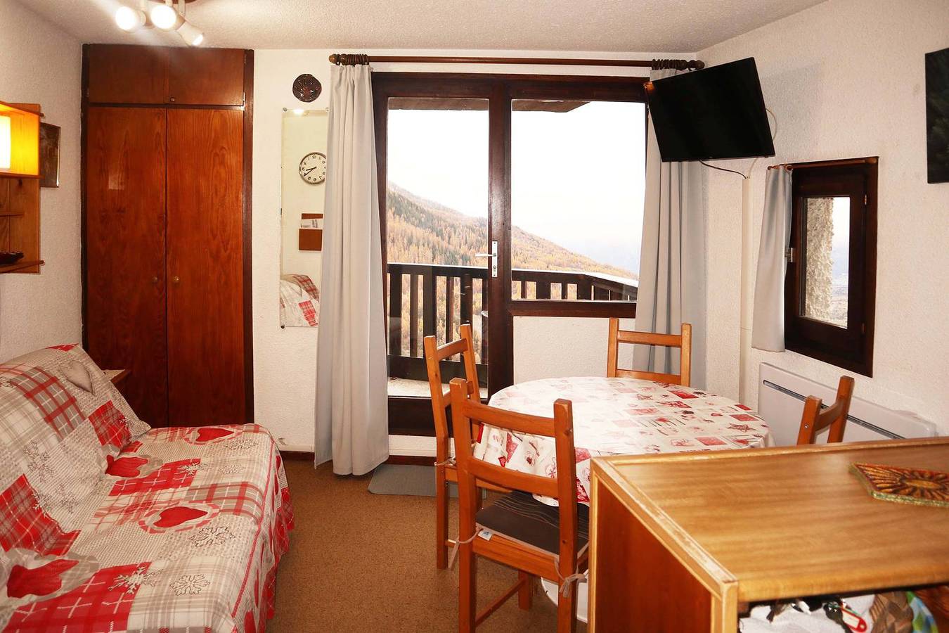 Ganze Ferienwohnung, Studio pour 4 personnes in Les Orres, Nationalpark Écrins