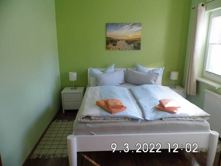 Ferienhaus für 2 Personen, mit Garten und Terrasse in Benz - 4