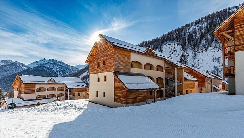 Appartement de vacances pour 8 personnes, avec Balcon et Terrasse ainsi que Piscine et Vue