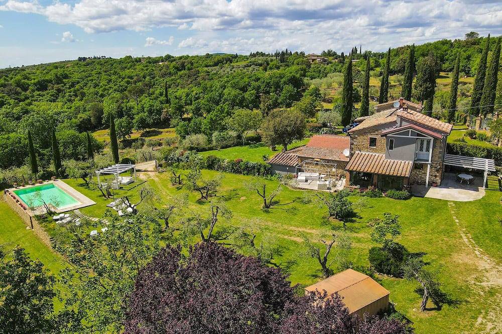 Haus mit umzäuntem Garten, privatem Pool, Klimaanlage 35 km von Siena und Arezzo in Sinalunga, Siena Provinz