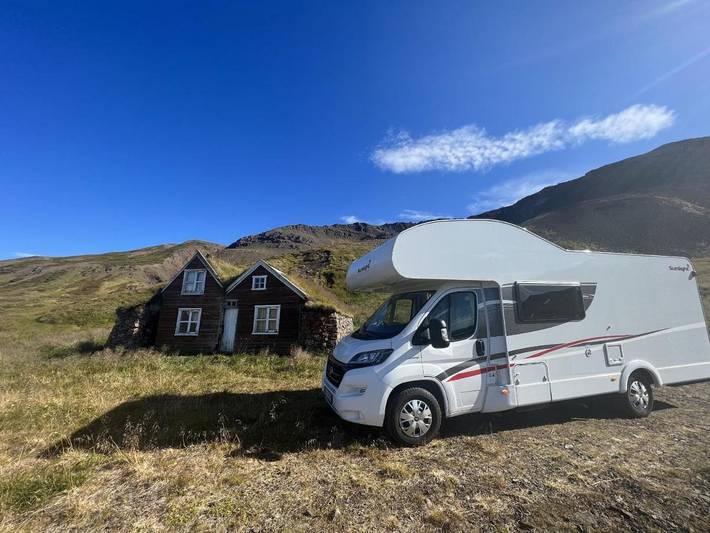 Camping für 11 Personen in Island