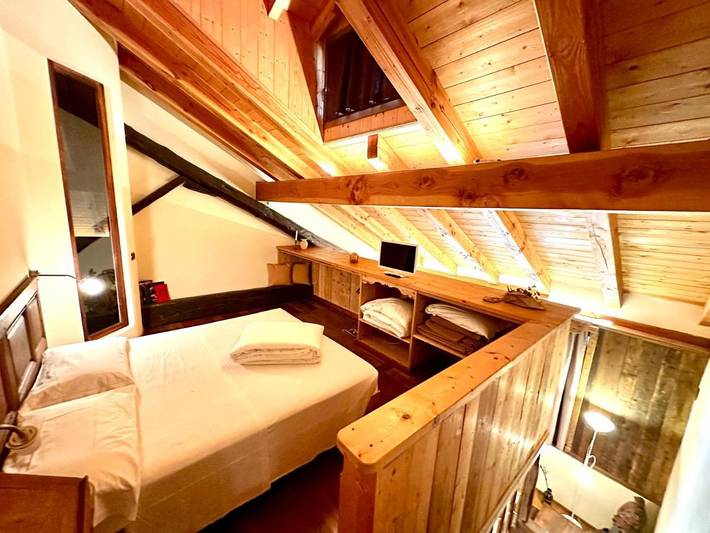 Chambre d’amis pour 4 personnes, avec sauna ainsi que jacuzzi et jardin dans Nus - 4