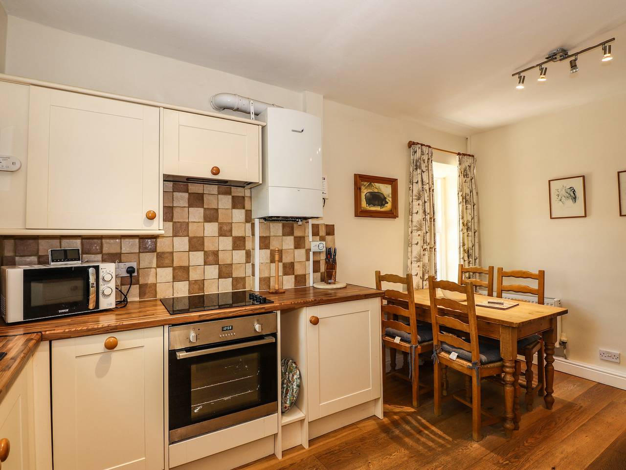 Jessicas Cottage in Bowness-on-Windermere, Lake District