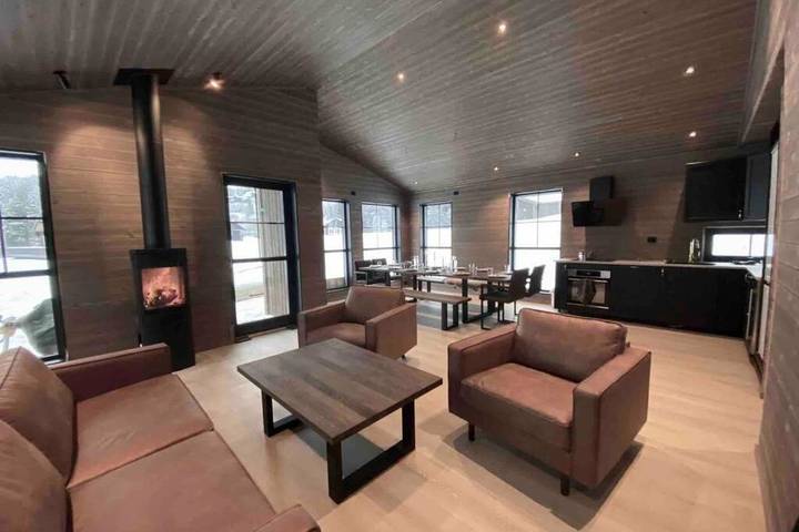 Ferienhaus für 14 Personen, mit Ausblick und Garten in Stryn - 4