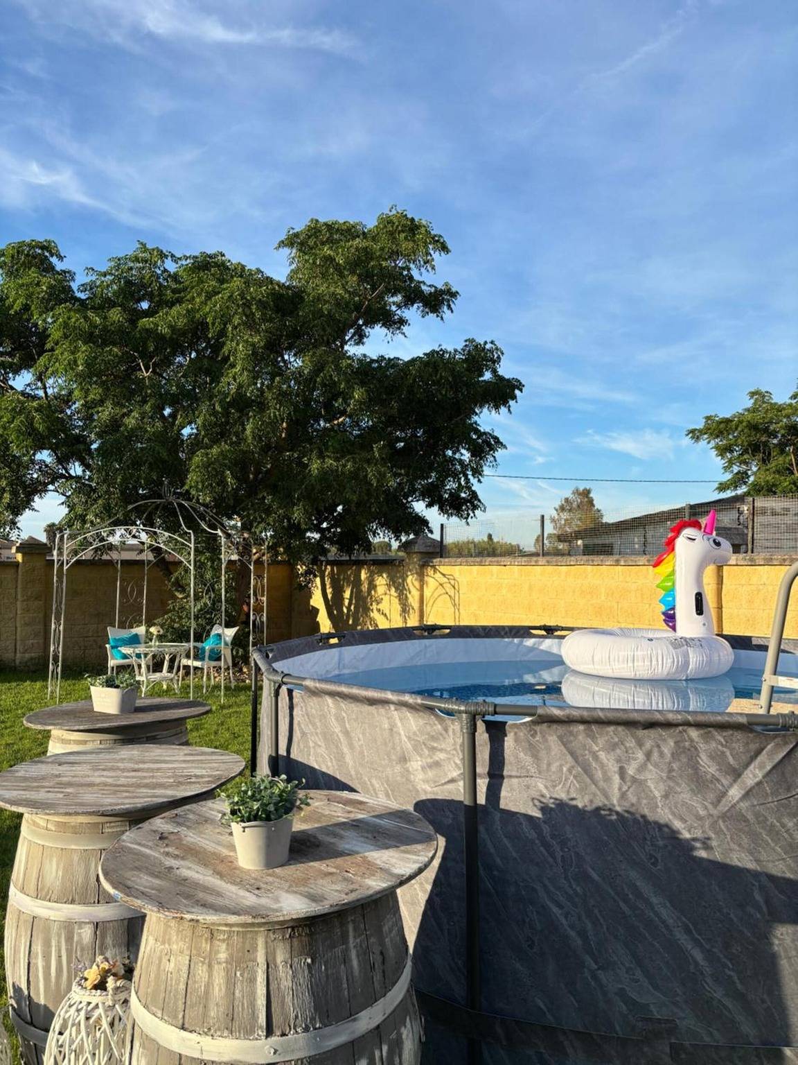Chalet indépendant avec jardin, piscine et parking à Puerto Real – Baie de Cadix in Puerto Real, Costa de la Luz