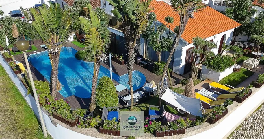 Casa de vacaciones para 10 personas, con vistas además de jardín y piscina - 1