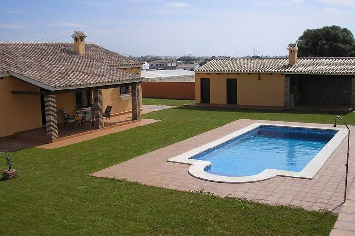 Chalet für 6 Personen, mit Garten in Conil de la Frontera