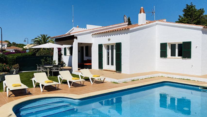 Casa vacanza per 6 persone a Binibeca