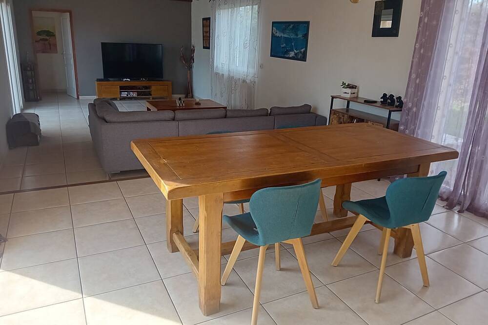 Villa plain pied avec piscine in Le Boulou, Côte méditerranéenne (France)