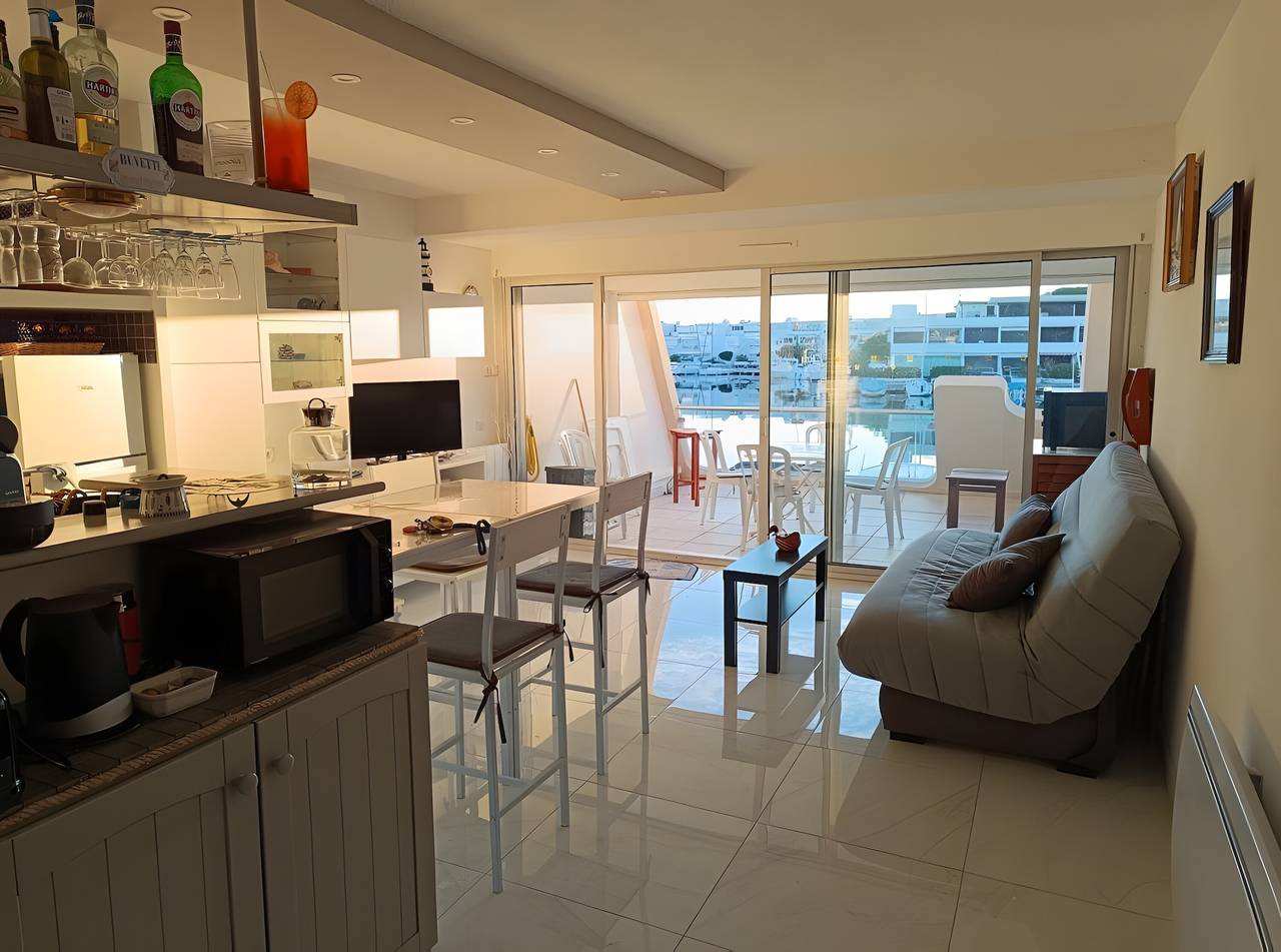 Apartamento entero, Apartamento 'Mer Et Soleil' con Terraza Privada in Port Camargue, Le Grau-du-Roi