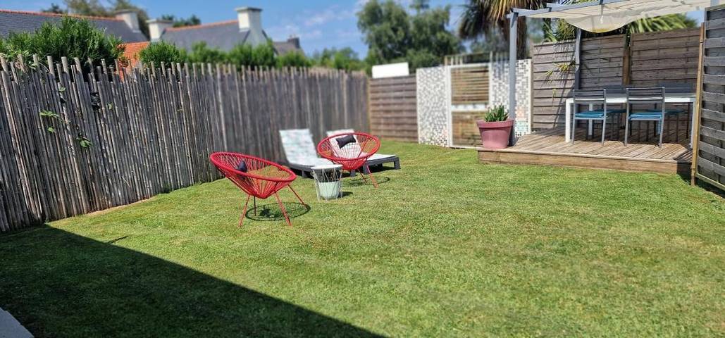 Location de vacances pour 2 personnes, avec jardin à Kermaria-Sulard - 2