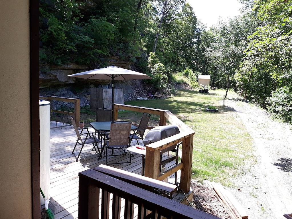 The Haven at Candlelight Creek, eine friedliche, waldreiche Oase. in Beaver Lake