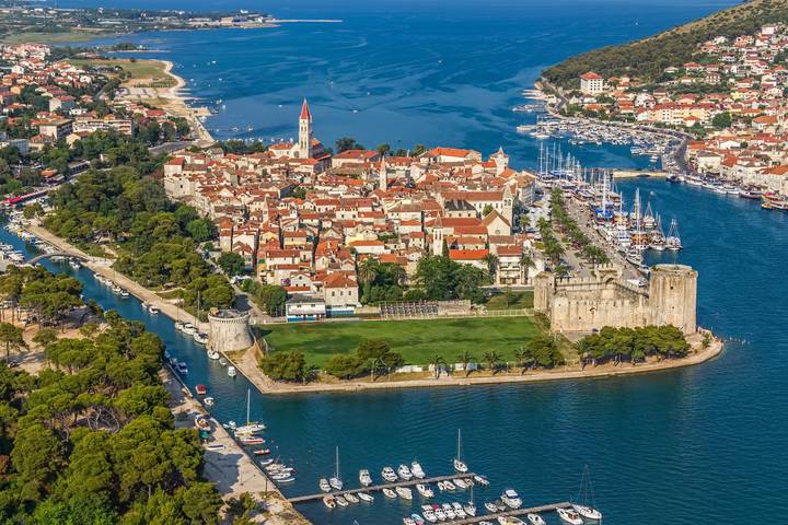 Ferienwohnung für 3 Personen, mit Balkon in Trogir - 2