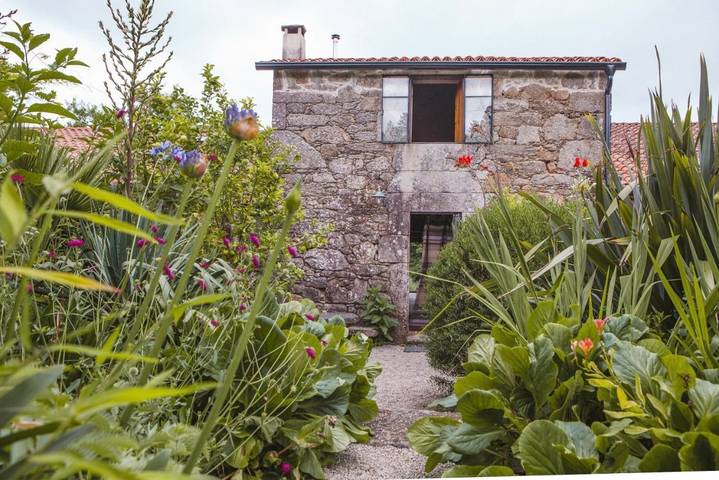 Casa rural para 2 personas, con vistas y jardín, Familias con niños en Provincia de Pontevedra - 4