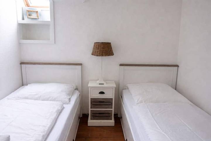 Ganze Wohnung, Gemütliche Ferienwohnung unterm Dach in St. Peter-Bad, St. Peter-Ording