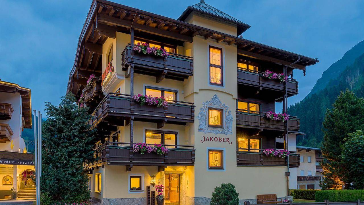 Ganze Ferienwohnung, Ferienwohnung für 6 Personen (59 m²) in Tux in Hintertux, Tux