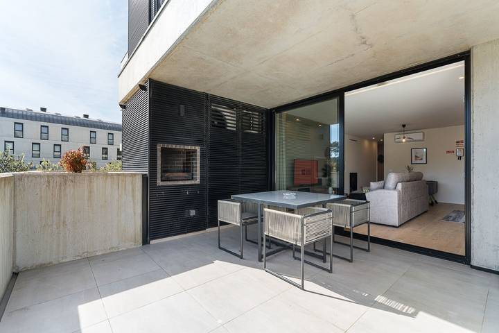 Gîte pour 4 personnes, avec balcon ainsi que jardin et piscine à Apúlia - 4