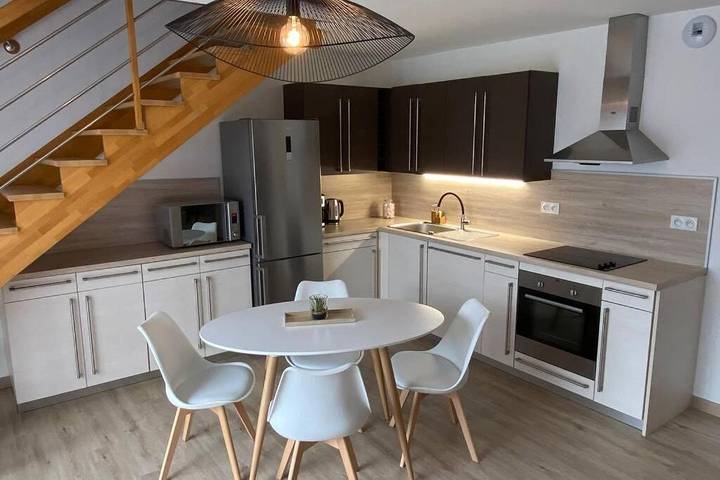 Gîte pour 4 personnes, avec jardin et vue à Saint-Julien-les-Villas - 4