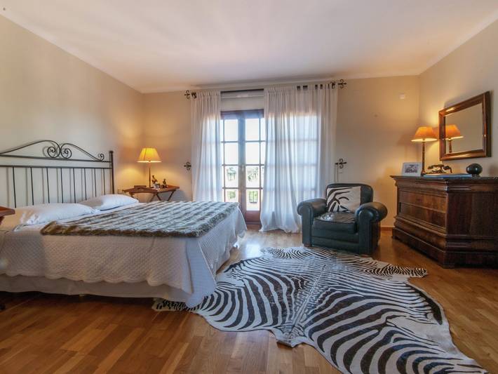 Casa rural para 8 personas, con Balcón/Terraza y Terraza además de Jardín y Piscina en Figueras - 3