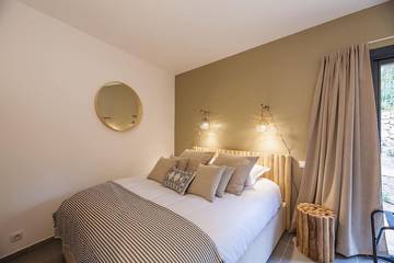 Villa pour 16 Personnes dans Cala Rossa, Lecci, Photo 3