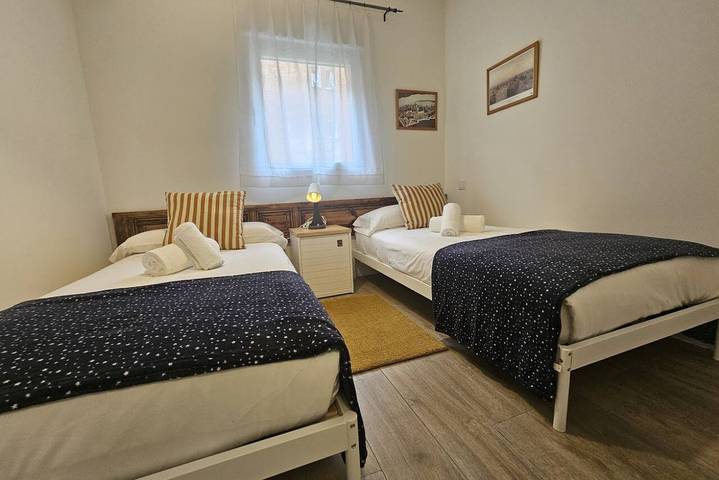 Apartamento entero, 1A128 Moderno apartamento 6p/3h in Gijón, Costa Verde
