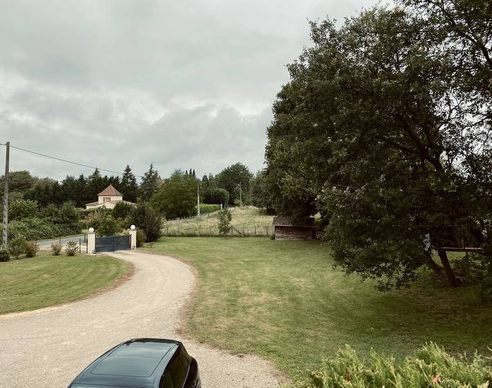 Gîte pour 10 personnes, avec piscine, adapté aux familles à Saint-Martial-de-Nabirat - 3