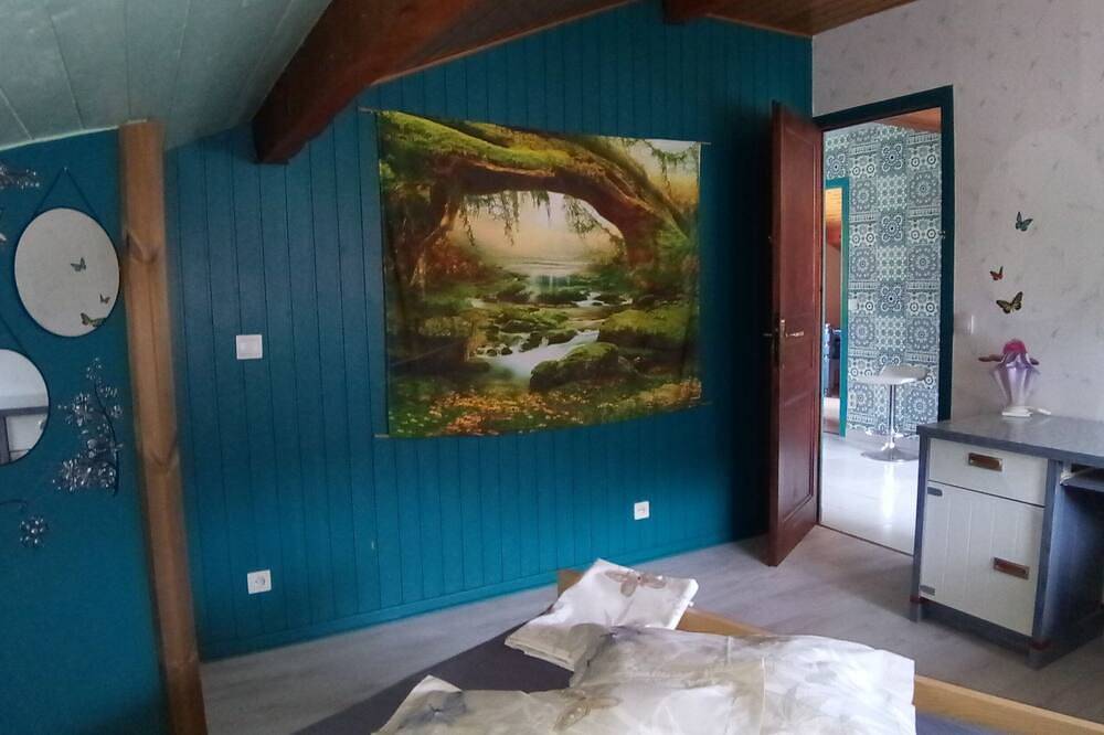 Appartement entier, Appartement avec de superbes vues in Challes-les-Eaux, Région de Chambéry